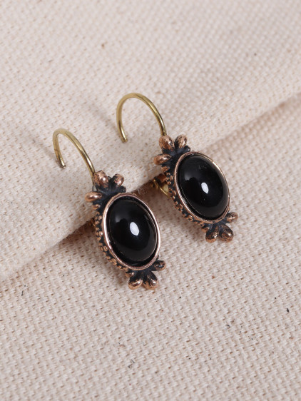 Onix Taşlı Otantik Küpe