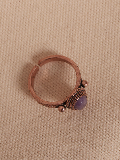 Ametist Taşlı Ayarlanabilir Otantik Bakır Yüzük Ametist Taşlı Ayarlanabilir Otantik Bakır Yüzük