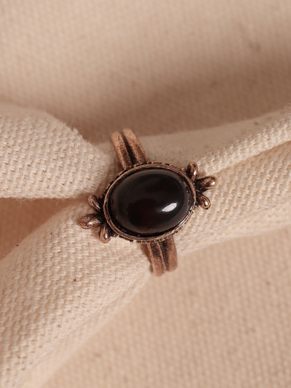 Onix Taşlı Ayarlanabilir Otantik Bakır Yüzük Onix Taşlı Ayarlanabilir Otantik Bakır Yüzük