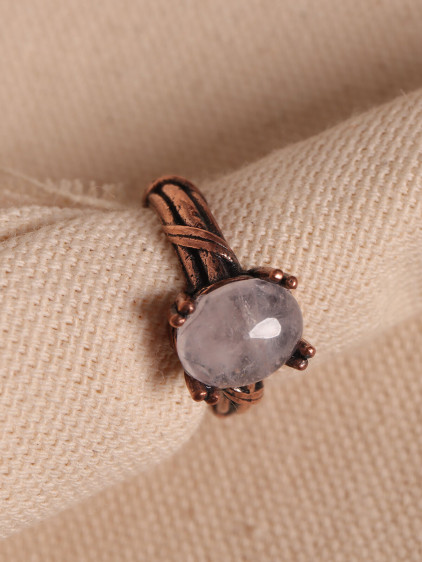 Beyaz Kuvars Taşlı Ayarlanabilir Otantik Bakır Yüzük Beyaz Kuvars Taşlı Ayarlanabilir Otantik Bakır Yüzük