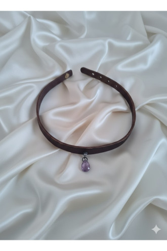925 Ayar Mor Damla Taş Sallantılı, Deri Choker Kolye 925 Ayar Mor Damla Taş Sallantılı, Deri Choker Kolye