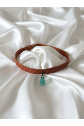 925 Ayar Mavi Damla Taş Sallantılı, Deri Choker Kolye 925 Ayar Mavi Damla Taş Sallantılı, Deri Choker Kolye
