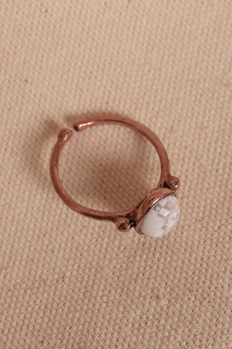 Havlit Taşlı Oval Ayarlanabilir Bakır Yüzük Havlit Taşlı Oval Ayarlanabilir Bakır Yüzük