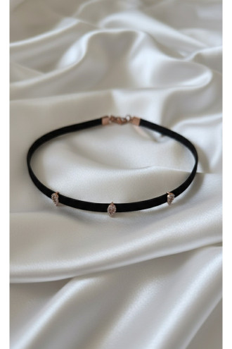 925 Ayar Üç Damla Figürlü Kadife Choker Kolye