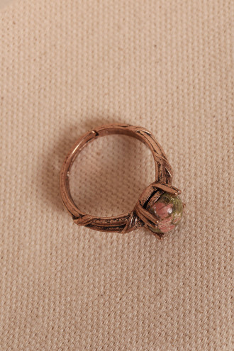 Ukanit Taşlı Ayarlanabilir Otantik Bakır Yüzük Ukanit Taşlı Ayarlanabilir Otantik Bakır Yüzük