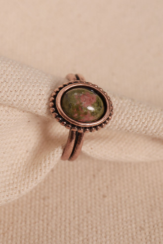 Ukanit Taşlı Oval Ayarlanabilir Bakır Yüzük