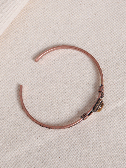 Kaplan Gözü Taşlı Oval Saf Bakır Otantik İnce Bilezik Kaplan Gözü Taşlı Oval Saf Bakır Otantik İnce Bilezik