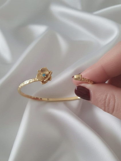 Gold Renk Ayarlanabilir Dövme Kelepçeli Doğum Ayı Çiçeği Bilezik (Haziran) Gold Renk Ayarlanabilir Dövme Kelepçeli Doğum Ayı Çiçeği Bilezik (Haziran)