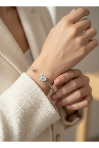 Silver Renk Ayarlanabilir Dövme Kelepçeli Doğum Ayı Çiçeği Bilezik (Haziran) Silver Renk Ayarlanabilir Dövme Kelepçeli Doğum Ayı Çiçeği Bilezik (Haziran)