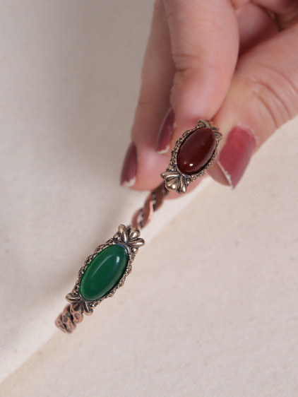 Yeşil Akik ve Kahve Akik Taşlı Örgü Model Bakır Bilezik Yeşil Akik ve Kahve Akik Taşlı Örgü Model Bakır Bilezik