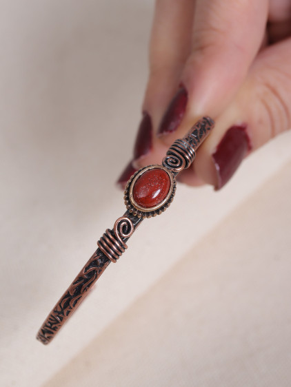 Kehribar Taşlı Oval Saf Bakır Otantik İnce Bilezik Kehribar Taşlı Oval Saf Bakır Otantik İnce Bilezik