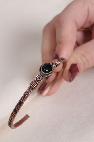 Onix Taşlı Oval Saf Bakır Otantik İnce Bilezik