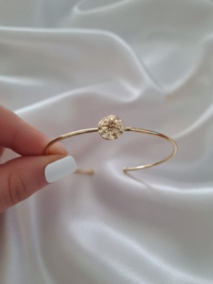 Gold Renk Ayarlanabilir Doğum Ayı Çiçeği (Ekim) Gold Renk Ayarlanabilir Doğum Ayı Çiçeği (Ekim)