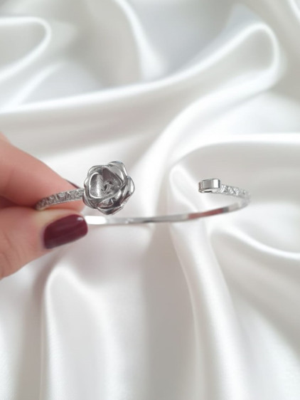 Silver Renk Ayarlanabilir Dövme Kelepçeli Doğum Ayı Çiçeği Bilezik (Ağustos) Silver Renk Ayarlanabilir Dövme Kelepçeli Doğum Ayı Çiçeği Bilezik (Ağustos)