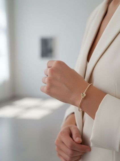 Gold Renk Ayarlanabilir Doğum Ayı Çiçeği Bilezik (Ocak) Gold Renk Ayarlanabilir Doğum Ayı Çiçeği Bilezik (Ocak)