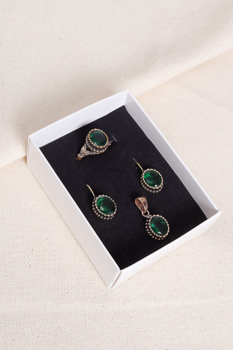 Yeşil Taşlı Otantik Set ( Kolye Ucu, Küpe, Yüzük)