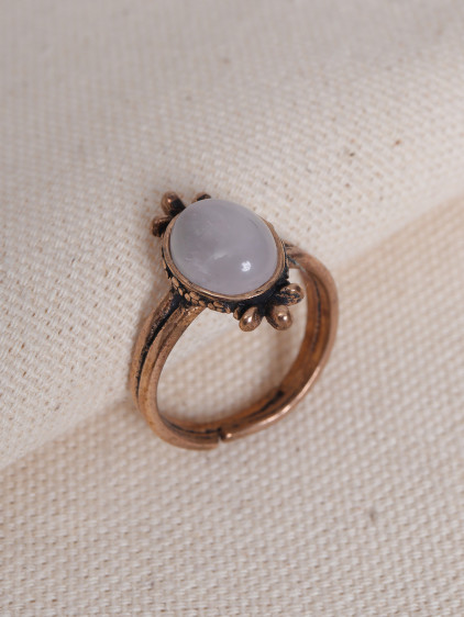 Beyaz Kuvars Taşlı Ayarlanabilir Otantik Yüzük