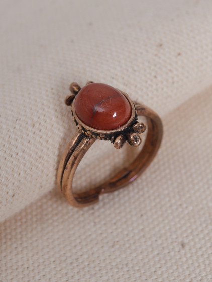 Kehribar Taşlı Ayarlanabilir Otantik Yüzük