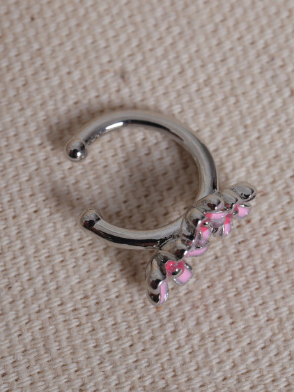 Pembe Mineli Çiçek Figürlü Silver Renk Kıkırdak Küpe