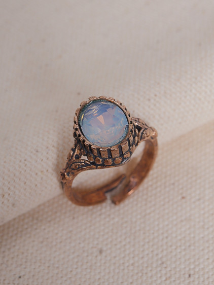 Beyaz Taşlı Otantik Set ( Kolye Ucu, Küpe, Yüzük)