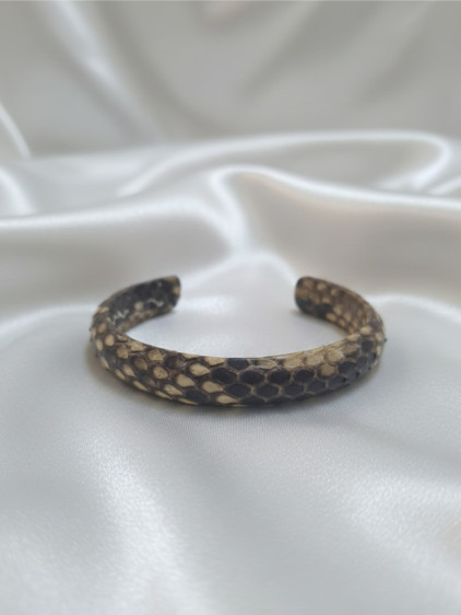 Yılan Derisi Kelepçe Bileklik