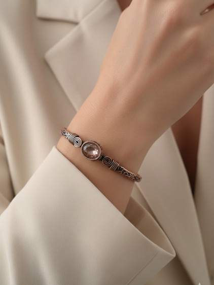 Zultanit Taşlı Dövmeli Grek Bakır Bilezik