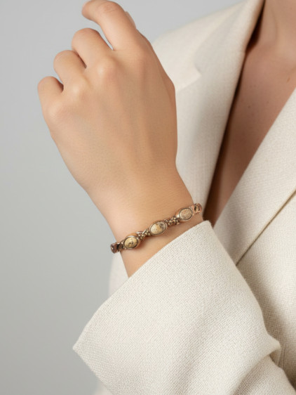 3lü Jasper Taşlı İki Renk Burgulu Bakır Bilezik 3lü Jasper Taşlı İki Renk Burgulu Bakır Bilezik