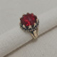 Büyük Kırmızı Taşlı Otantik Taç Yüzük Büyük Kırmızı Taşlı Otantik Taç Yüzük