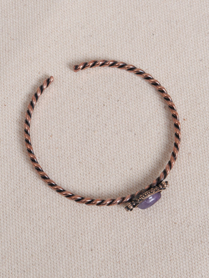 Ametist Taşlı Ayarlanabilir Burgulu Bakır Bilezik Ametist Taşlı Ayarlanabilir Burgulu Bakır Bilezik