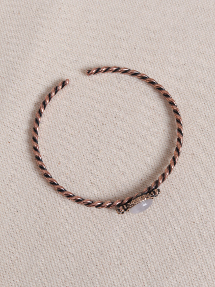 Beyaz Kuvars Taşlı Ayarlanabilir Burgulu Bakır Bilezik