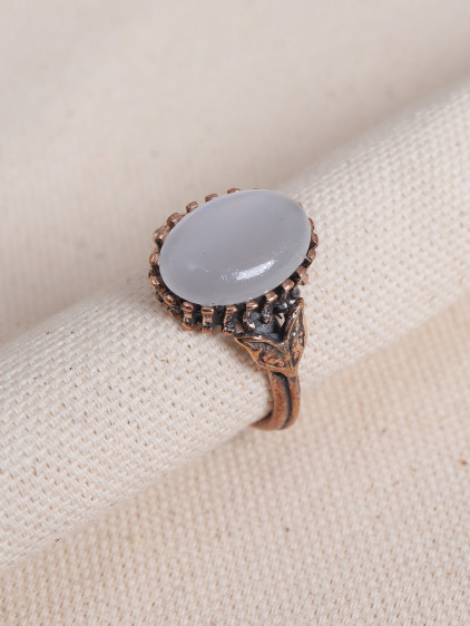 Beyaz Kedi Gözü Taşlı Otantik Yüzük