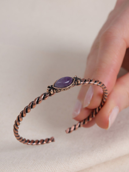 Ametist Taşlı Ayarlanabilir Burgulu Bakır Bilezik Ametist Taşlı Ayarlanabilir Burgulu Bakır Bilezik