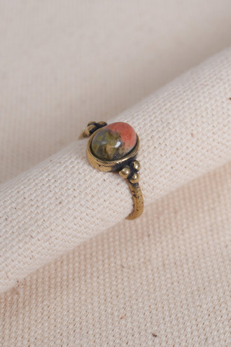 Ukanit Taşlı Ayarlanabilir Oval Otantik Yüzük