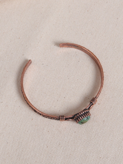 Yeşil Oval Taşlı Bakır Bilezik