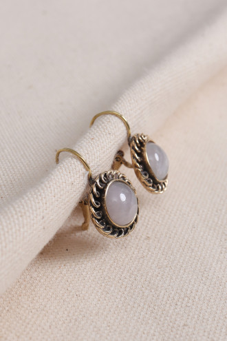 Beyaz Kuvars Taşlı Yuvarlak Otantik Küpe