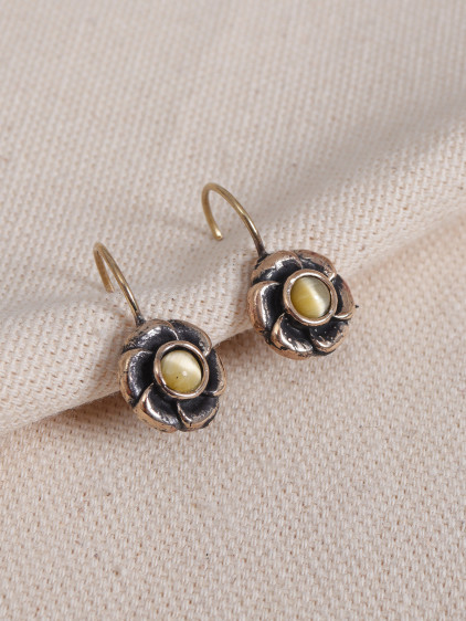 Sarı Kedi Gözü Taşlı Çiçek Figürlü Otantik Küpe