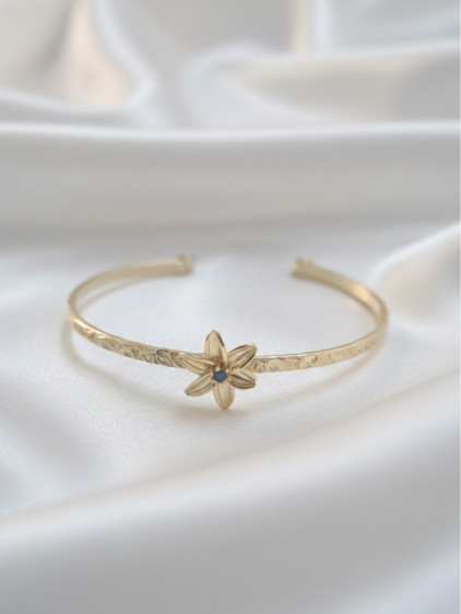 Gold Renk Dövme Kelepçeli Yıldız Çiçeği Figürlü Doğum Ayı Çiçeği Bilezik (Mart)