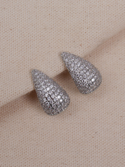 Zirkon Taşlı Büyük Damla Küpe