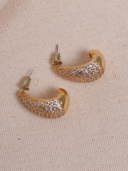 Zirkon Taşlı Büyük Damla Küpe