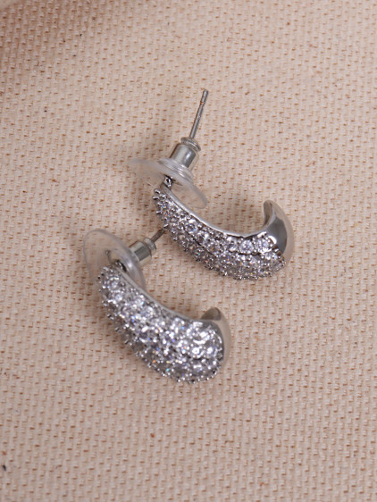 Zirkon Taşlı Damla Formunda Mini Çok Taşlı Gold Küpe