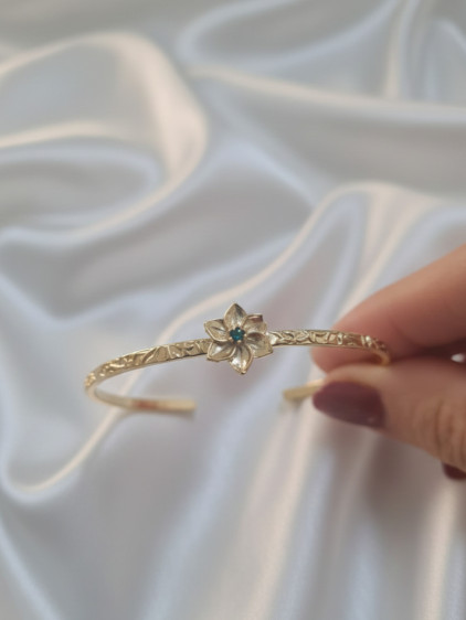 Gold Renk Ayarlanabilir Dövme Kelepçeli Doğum Ayı Çiçeği Bilezik (Mayıs)