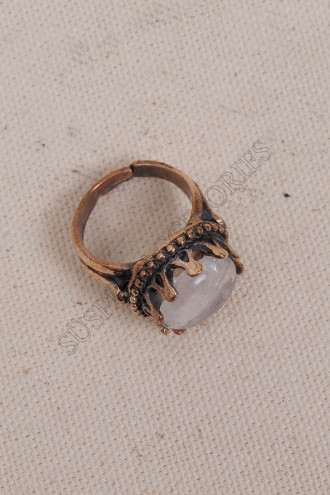 Beyaz Kuvars Taşlı Büyük Taç Model Yüzük