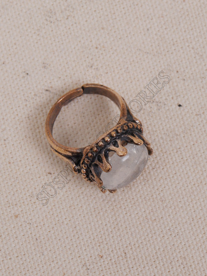 Beyaz Kuvars Taşlı Büyük Taç Model Yüzük