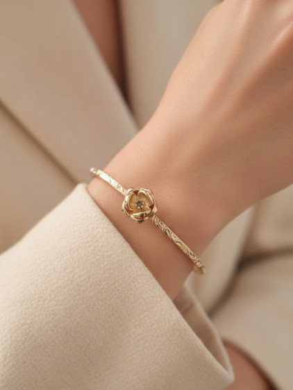 Gold Renk Dövme Kelepçeli Doğum Ayı Çiçeği Bilezik (Ağustos)