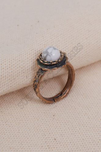 Havlit Taşlı Çiçek Model Otantik Yüzük