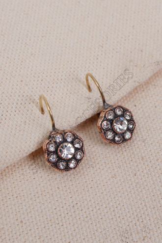 Beyaz Taşlı Çiçek Motifli Otantik Küpe