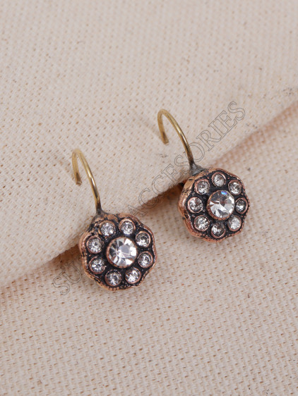 Beyaz Taşlı Çiçek Motifli Otantik Küpe