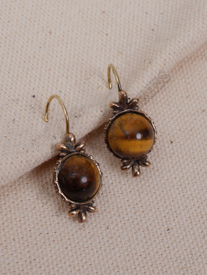 Kaplan Gözü Yuvarlak Taşlı Otantik Küpe