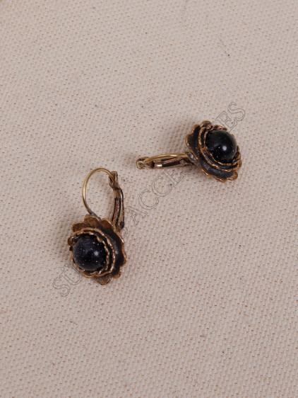 Siyah Yıldız Taşlı Çiçek Model Otantik Küpe