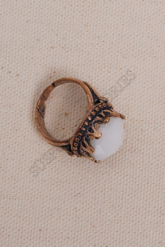 Beyaz Taşlı Büyük Taç Model Yüzük